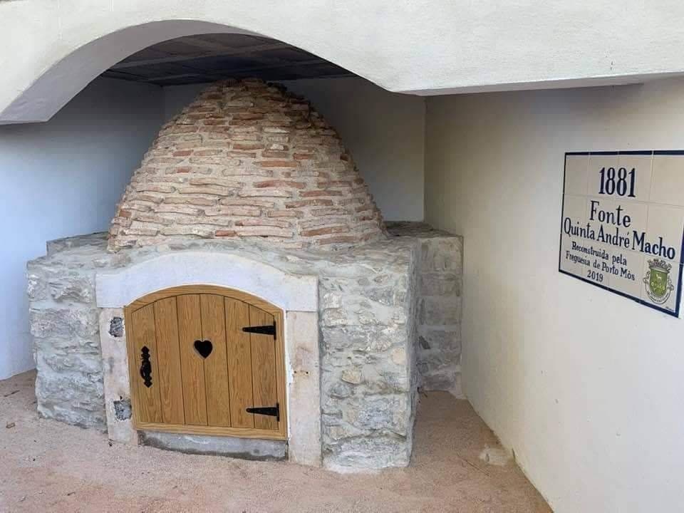 Restauro da fonte Quinta do André Macho